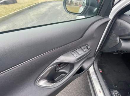 Toyota - Yaris Cross