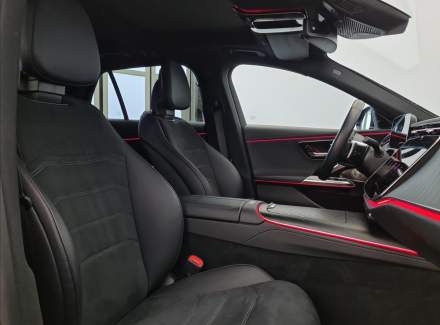 Mercedes-Benz - E-class