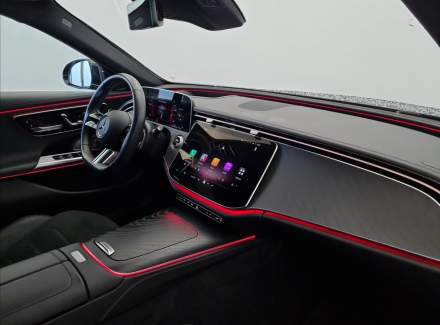 Mercedes-Benz - E-class