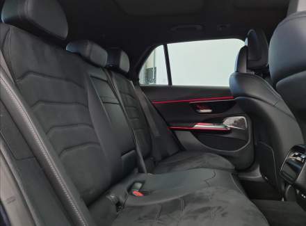 Mercedes-Benz - E-class