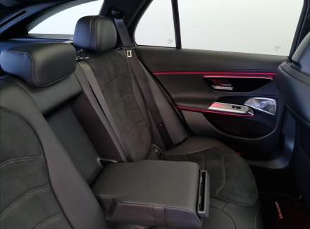 Mercedes-Benz - E-class