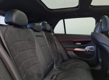 Mercedes-Benz - E-class