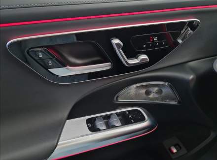 Mercedes-Benz - E-class