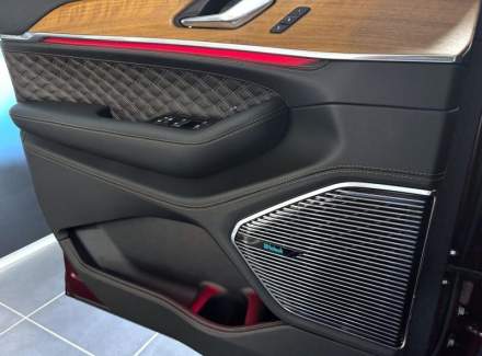 Jeep - Grand Cherokee