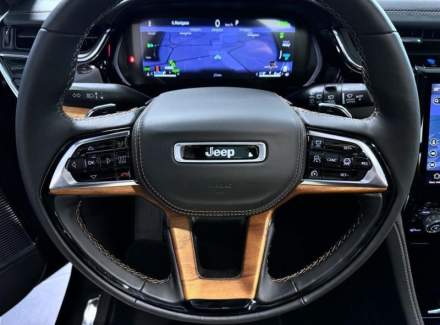 Jeep - Grand Cherokee