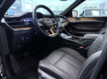 Jeep - Grand Cherokee