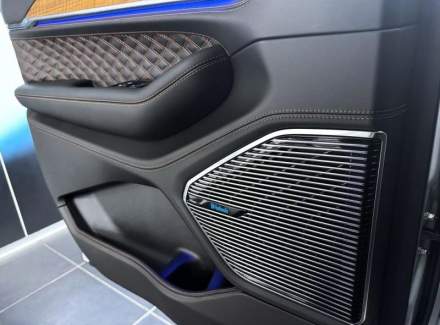 Jeep - Grand Cherokee