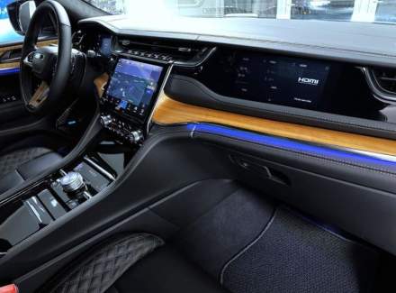 Jeep - Grand Cherokee