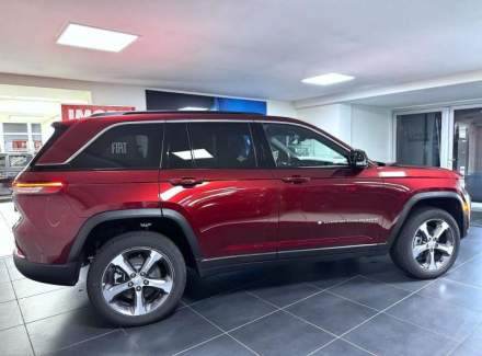 Jeep - Grand Cherokee
