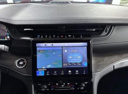 Jeep - Grand Cherokee