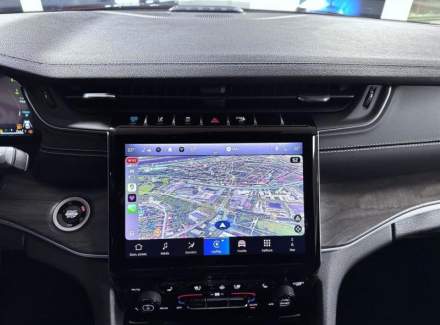 Jeep - Grand Cherokee