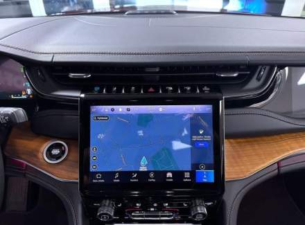 Jeep - Grand Cherokee