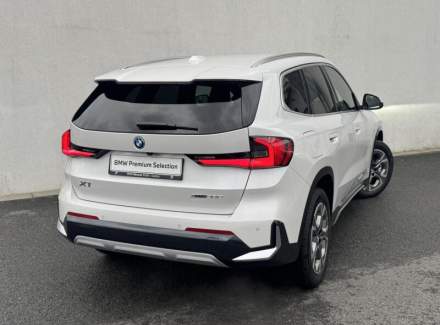 BMW - X1