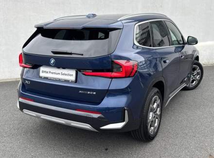 BMW - X1