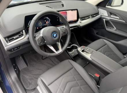 BMW - X1