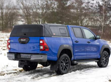 Toyota - Hilux