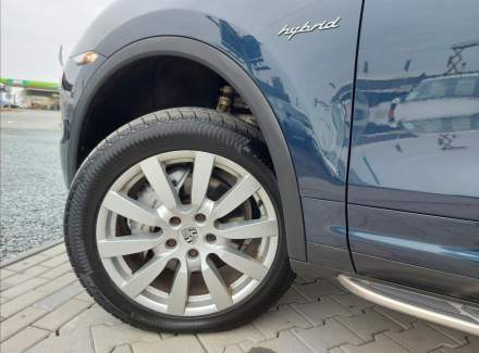 Porsche - Cayenne