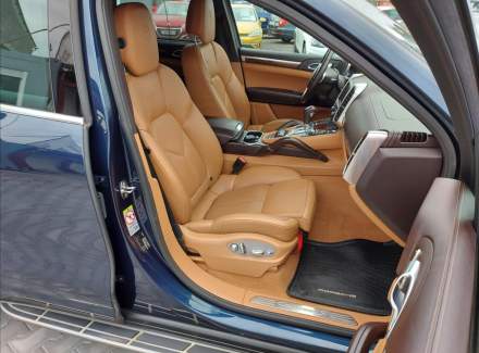 Porsche - Cayenne