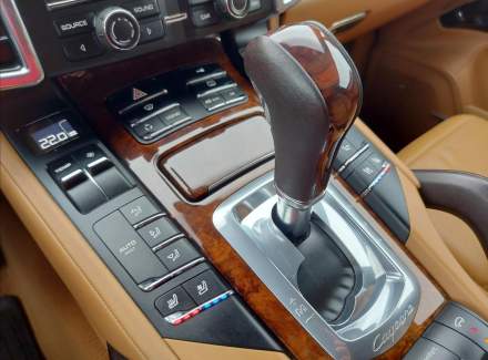 Porsche - Cayenne