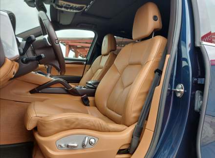 Porsche - Cayenne