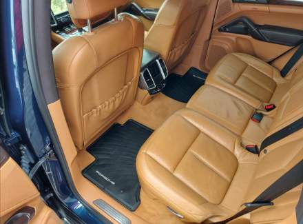 Porsche - Cayenne