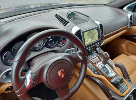 Porsche - Cayenne