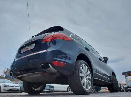 Porsche - Cayenne
