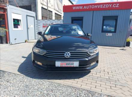 Volkswagen - Passat