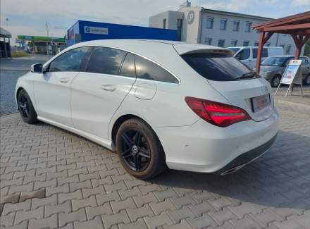 Mercedes-Benz - CLA