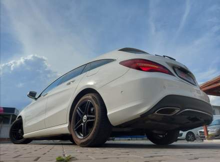 Mercedes-Benz - CLA