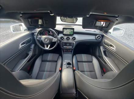 Mercedes-Benz - CLA