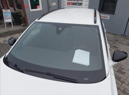 DS Automobiles - DS7 Crossback