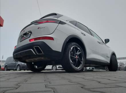 DS Automobiles - DS7 Crossback