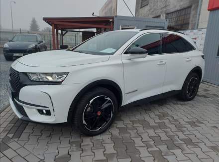 DS Automobiles - DS7 Crossback
