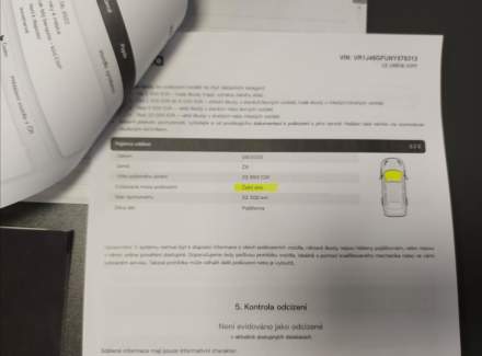 DS Automobiles - DS7 Crossback