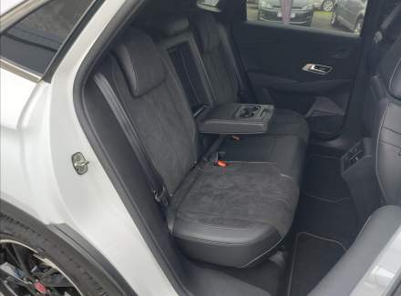 DS Automobiles - DS7 Crossback