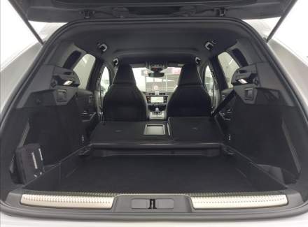 DS Automobiles - DS7 Crossback