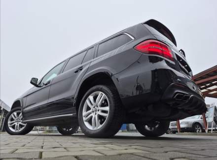 Mercedes-Benz - GLS