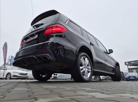 Mercedes-Benz - GLS