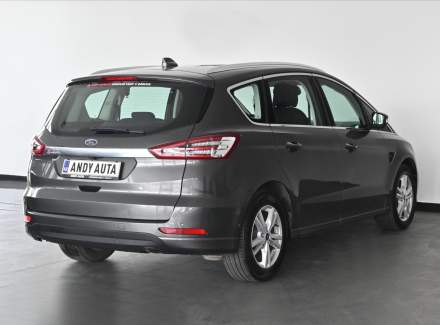 Ford - S-MAX