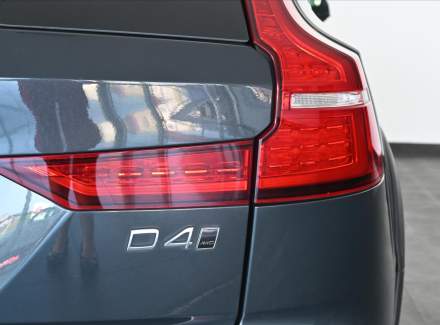 Volvo - V60