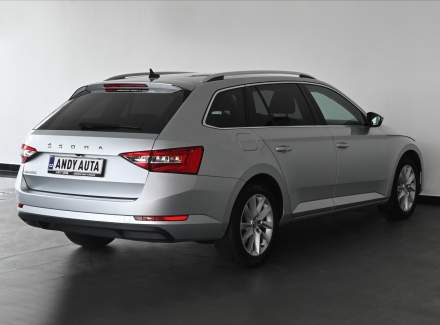 Škoda - Superb