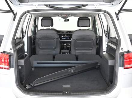 Volkswagen - Touran