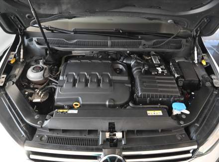 Volkswagen - Touran