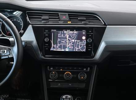 Volkswagen - Touran