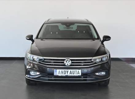 Volkswagen - Passat