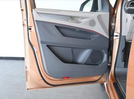 Volkswagen - Multivan