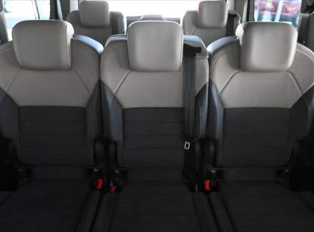 Volkswagen - Multivan