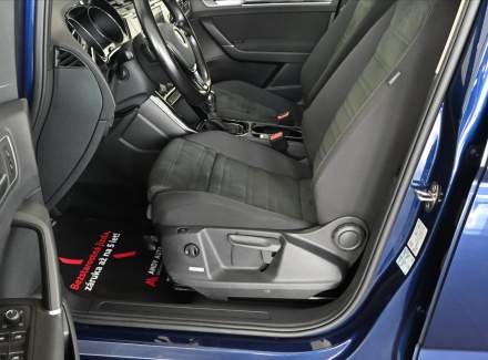 Volkswagen - Touran