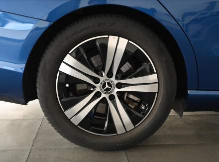 Mercedes-Benz - C-class